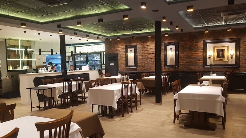 Garson Şükrü Aile Restaurant